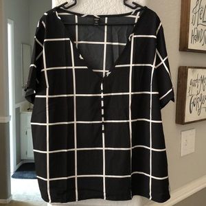 Plus Size Grid Blouse